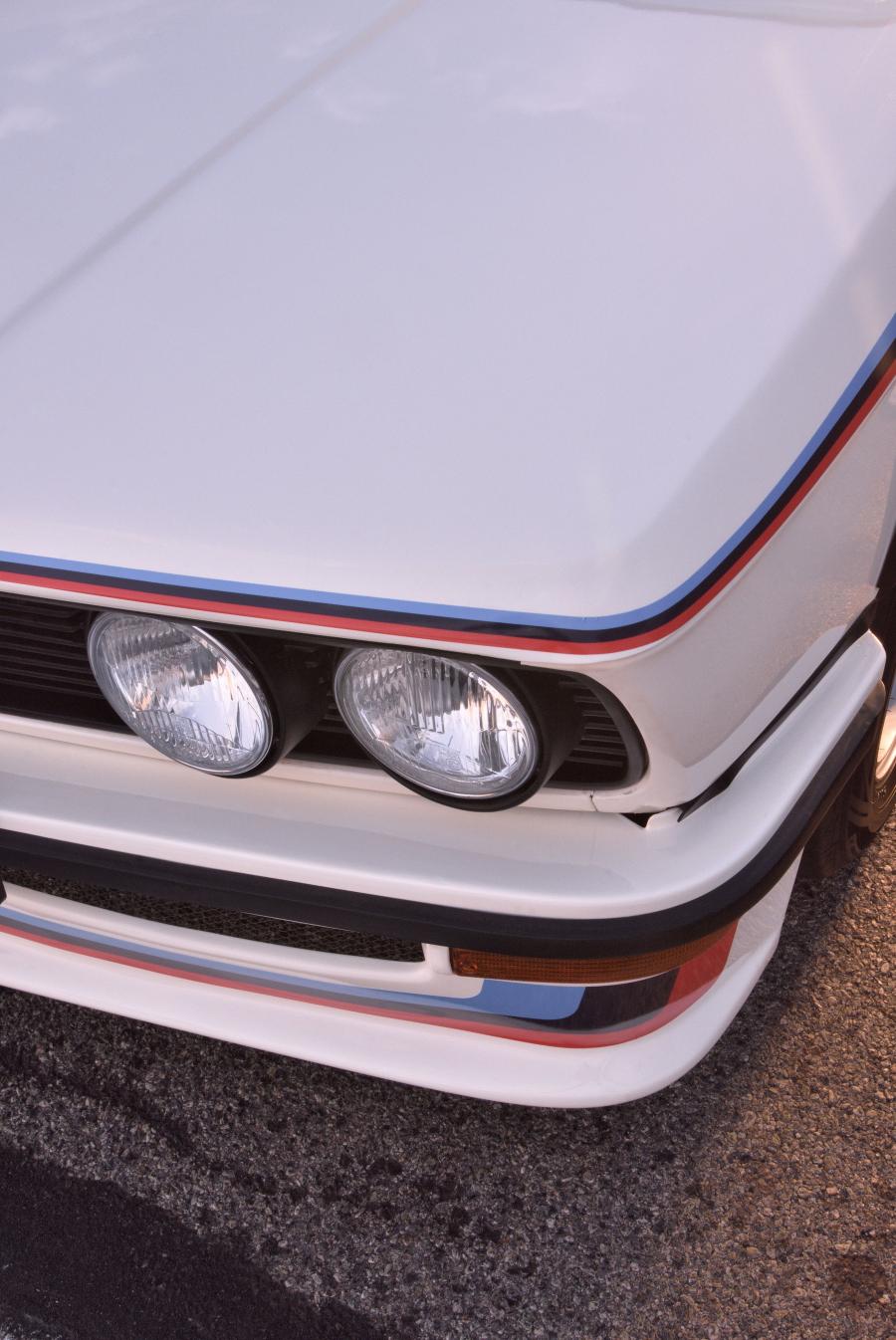 Детали экстерьера BMW 530 MLE (E12) 1976 года  (ZA) (фото 19 из 95)